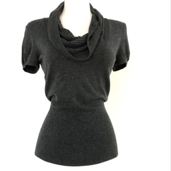 Express S cap sleeve sweater - Picture 1 of 5